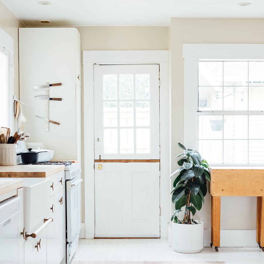 Smart home devices connected to a powerful WiFi access point